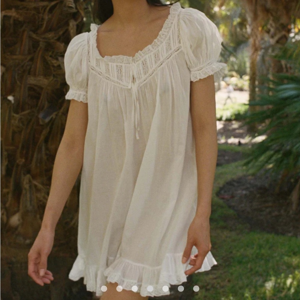 DOEN AINSLEY NIGHTGOWN
IN SALT
